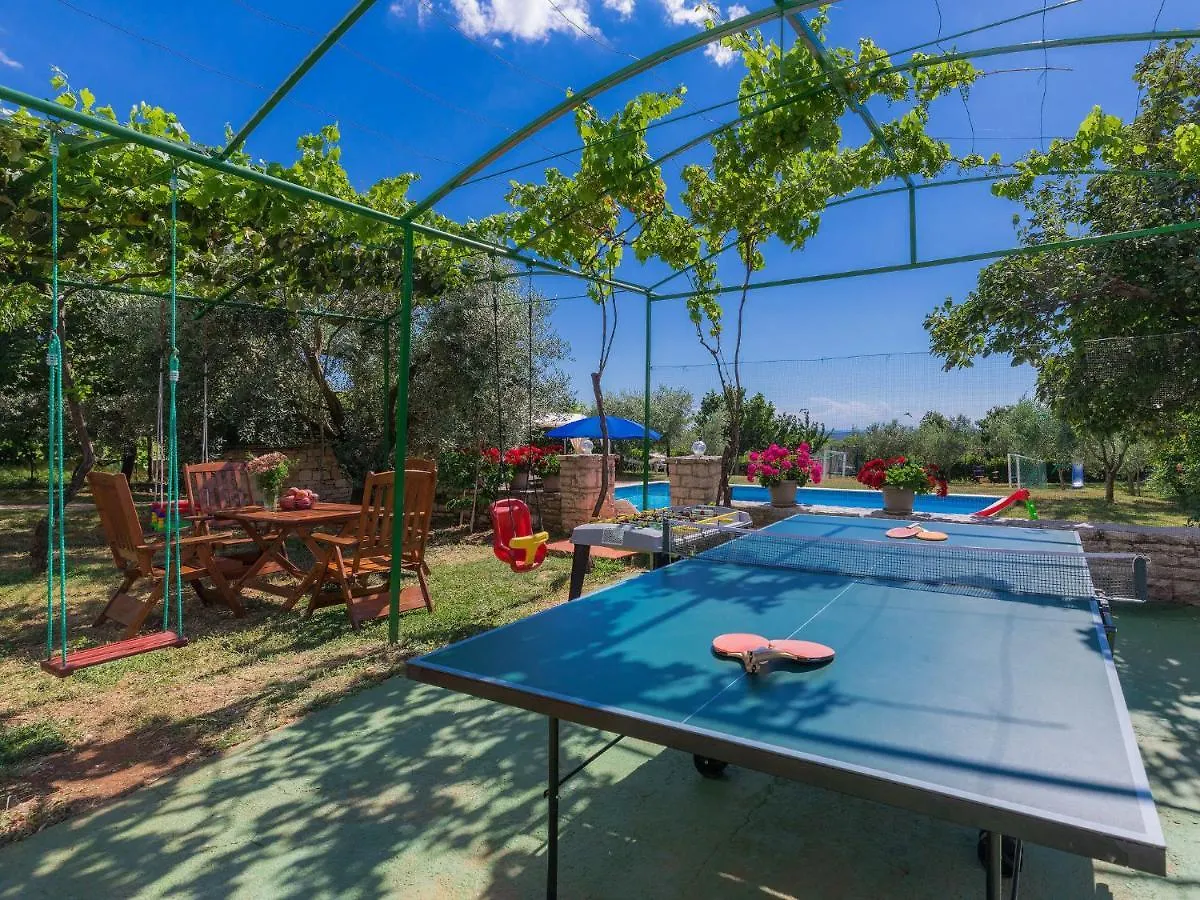 Apartment Ivan & Tina - Roj455 By Interhome Kanfanar