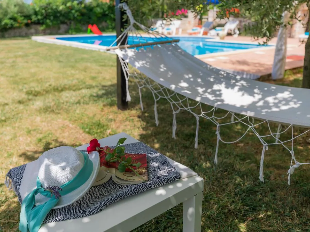 Apartment Ivan & Tina - Roj455 By Interhome Kanfanar Croatie